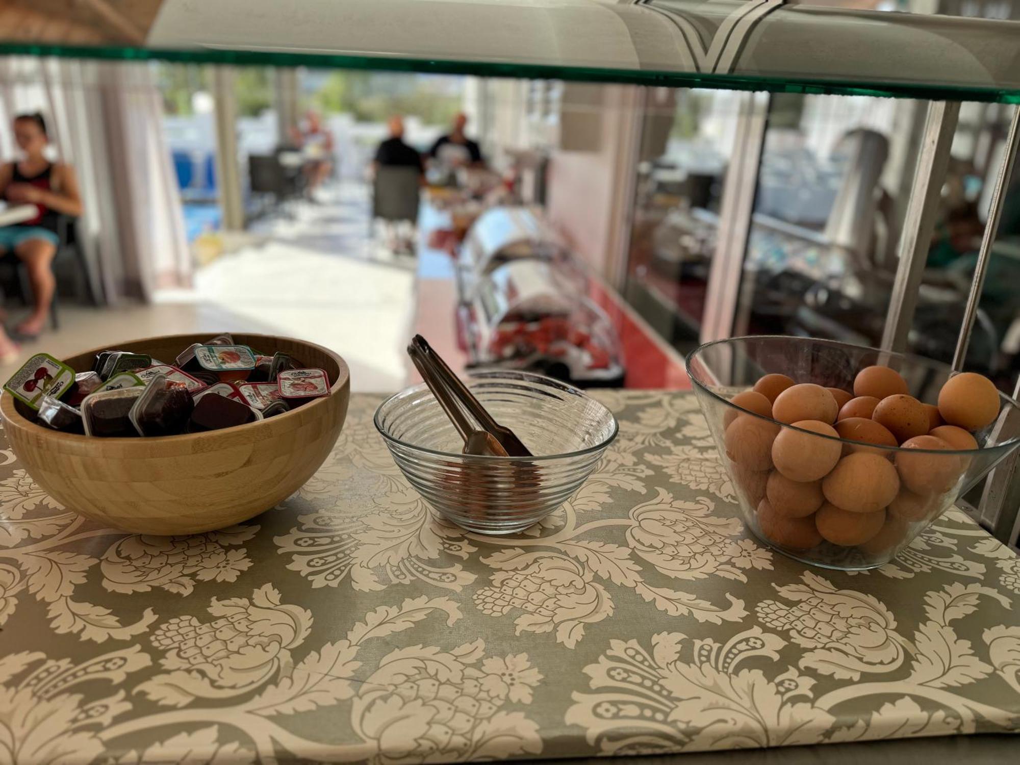 Simple Hotel Hersonissos Sun エクステリア 写真